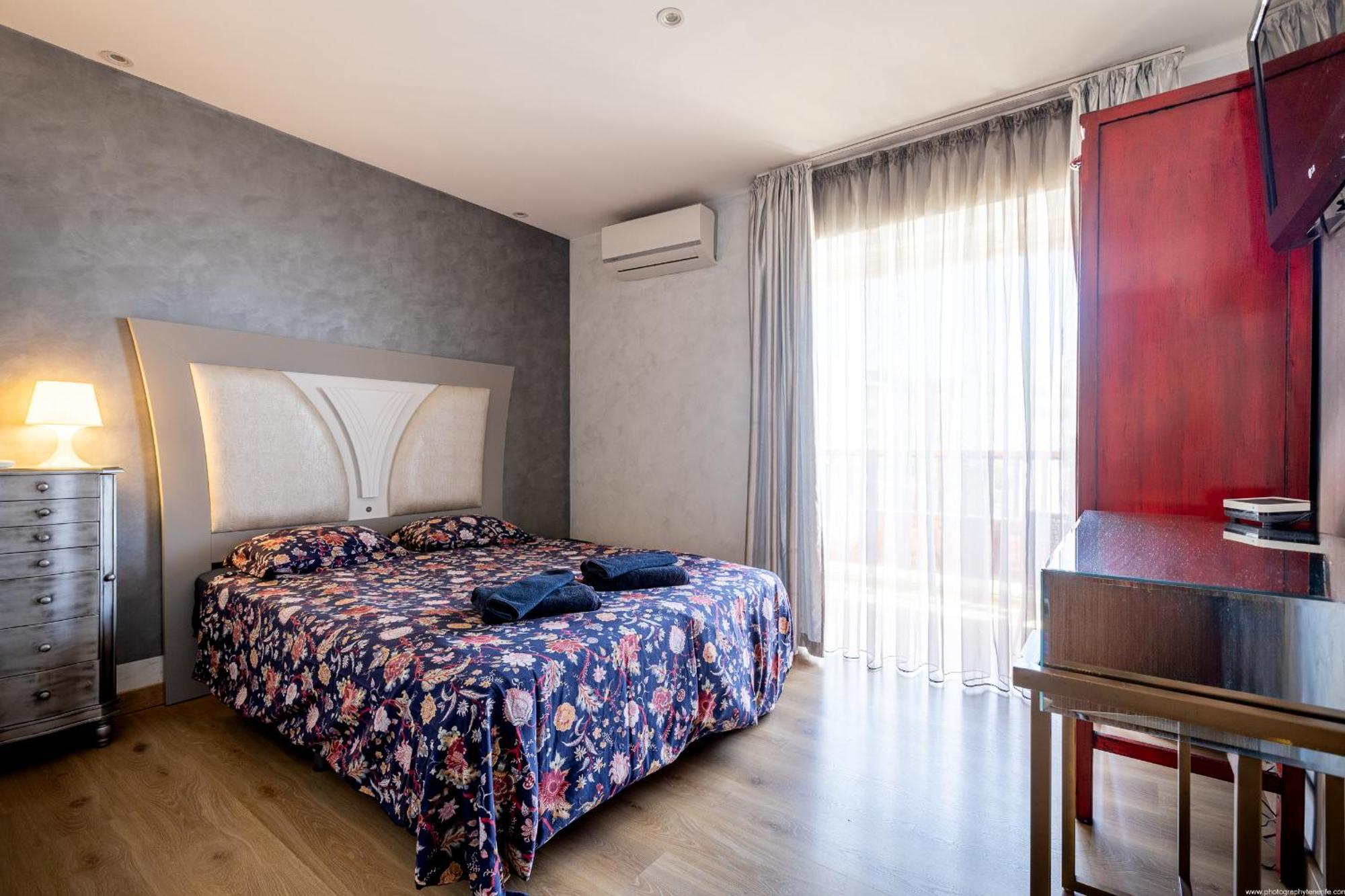 Sunset Palm Mar - Family Friendly Suites Esterno foto